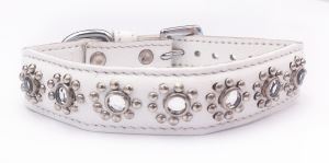 Medium Jewelled White Dog Collar, Fits Neck Size; 11-12" 3006